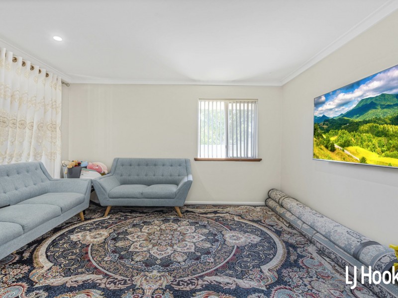 2 Ravensden Street, Thornlie WA 6108