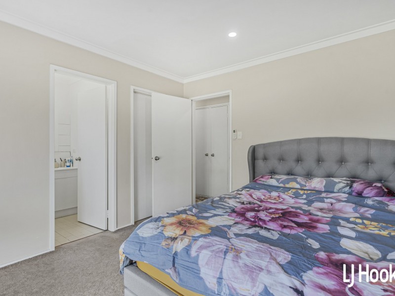 2 Ravensden Street, Thornlie WA 6108