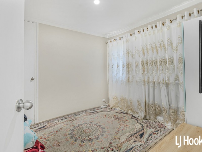 2 Ravensden Street, Thornlie WA 6108