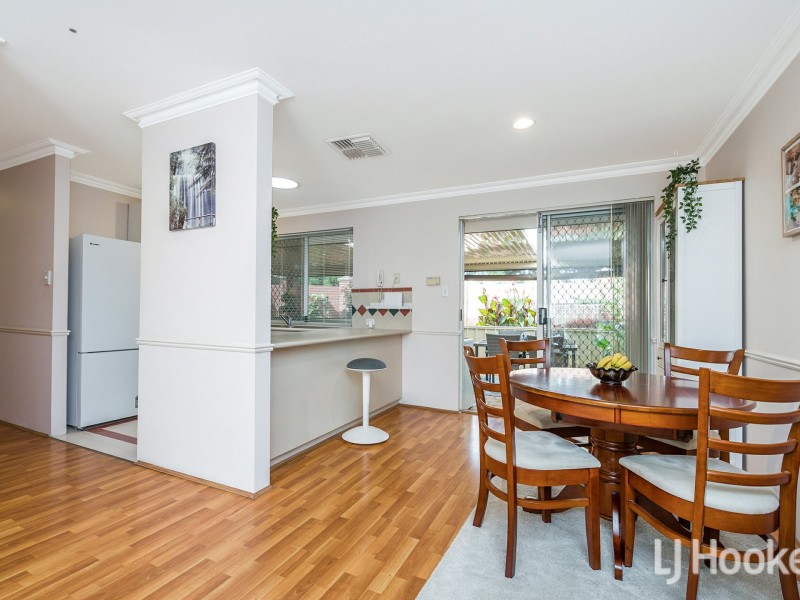 10/2 Glennis Close, Gosnells WA 6110