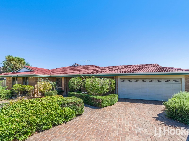 25 Challenger Drive, Thornlie WA 6108
