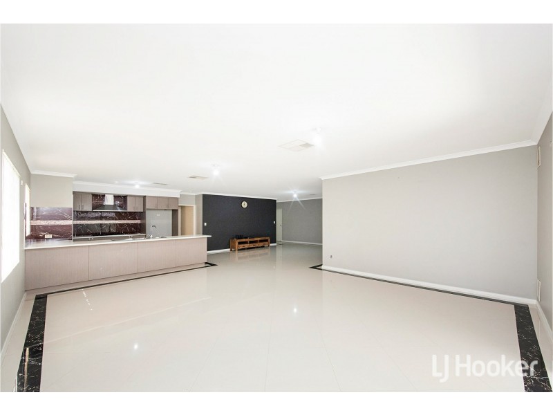 3 Bardook Gardens, Forrestfield WA 6058
