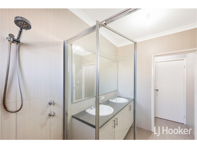 3 Bardook Gardens, Forrestfield WA 6058