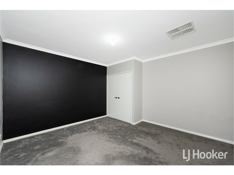 3 Bardook Gardens, Forrestfield WA 6058