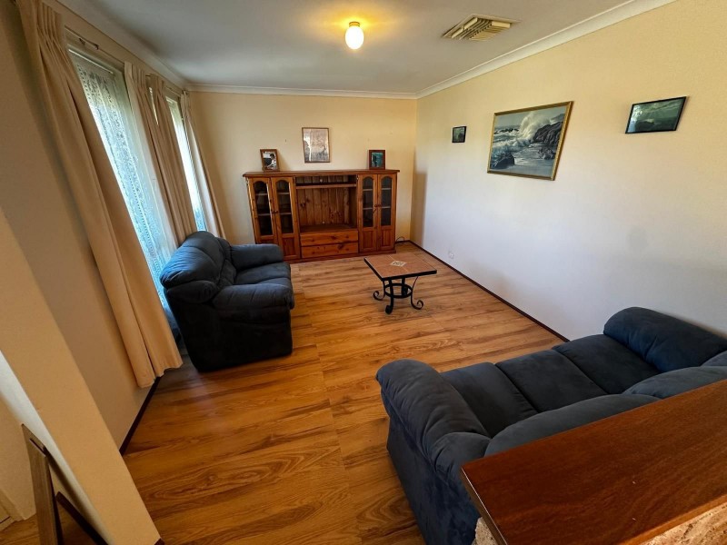 25 Discovery Drive, Thornlie WA 6108