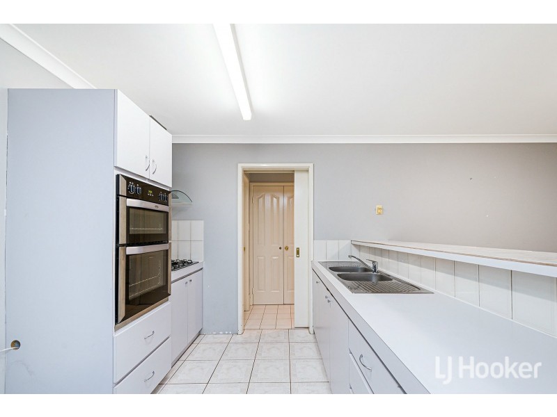 13/6 Lester Drive, Thornlie WA 6108