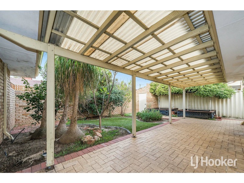 13/6 Lester Drive, Thornlie WA 6108