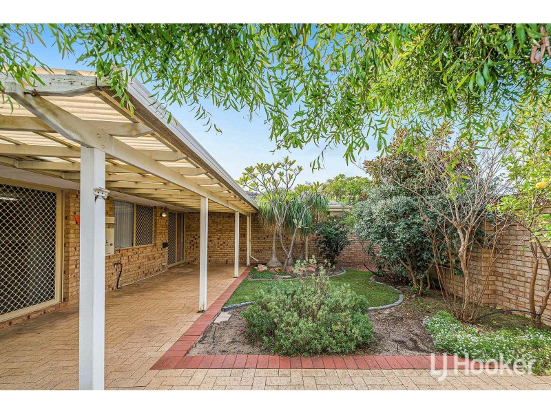 13/6 Lester Drive, Thornlie WA 6108
