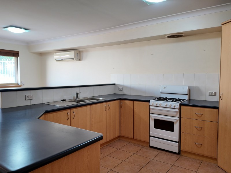 15 Latimer Way, Langford WA 6147