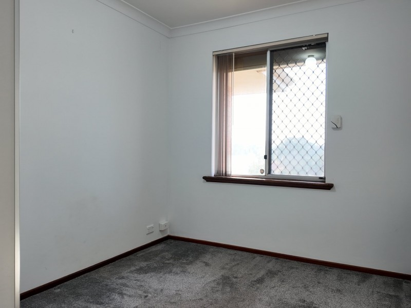 15 Latimer Way, Langford WA 6147