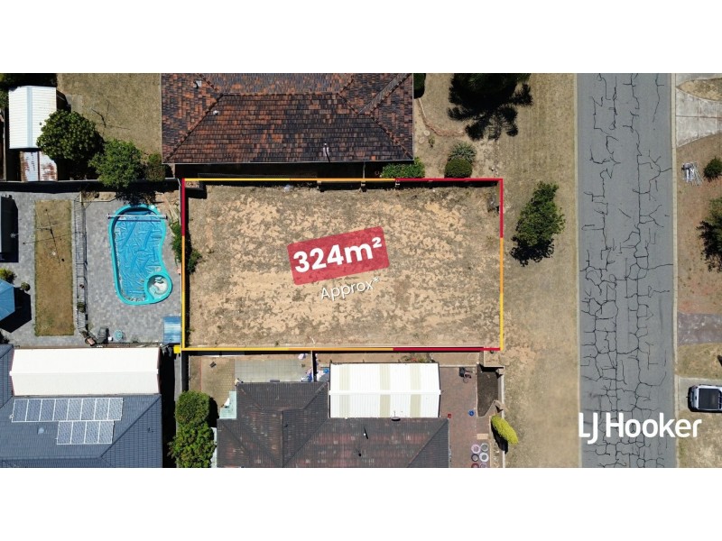 4 Parkside Drive, Thornlie WA 6108