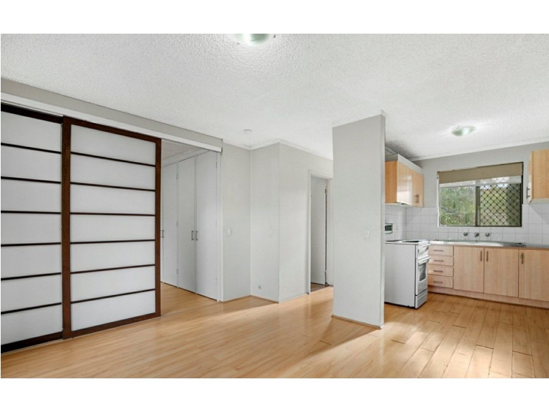 4/135 Hubert Street, East Victoria Park WA 6101