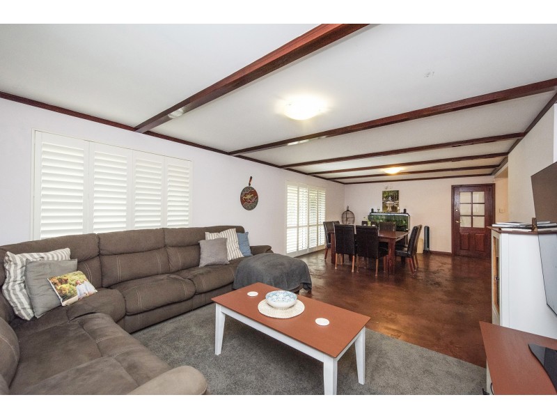 46 Berehaven Avenue, Thornlie WA 6108