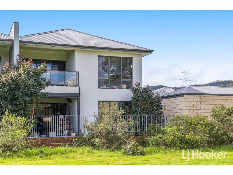 7/14 Gelirah Lane, Martin WA 6110