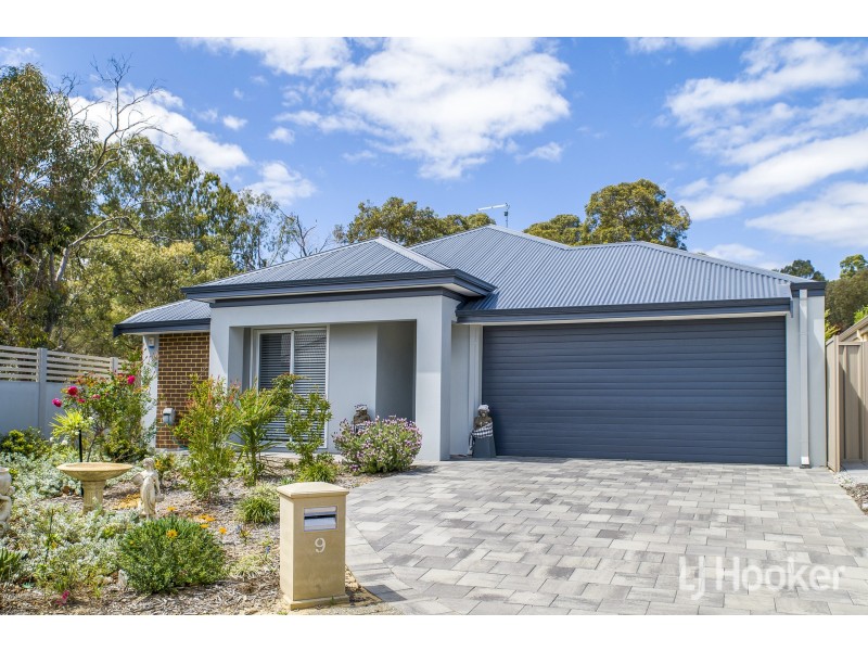 9 Toscana Way, Kelmscott WA 6111