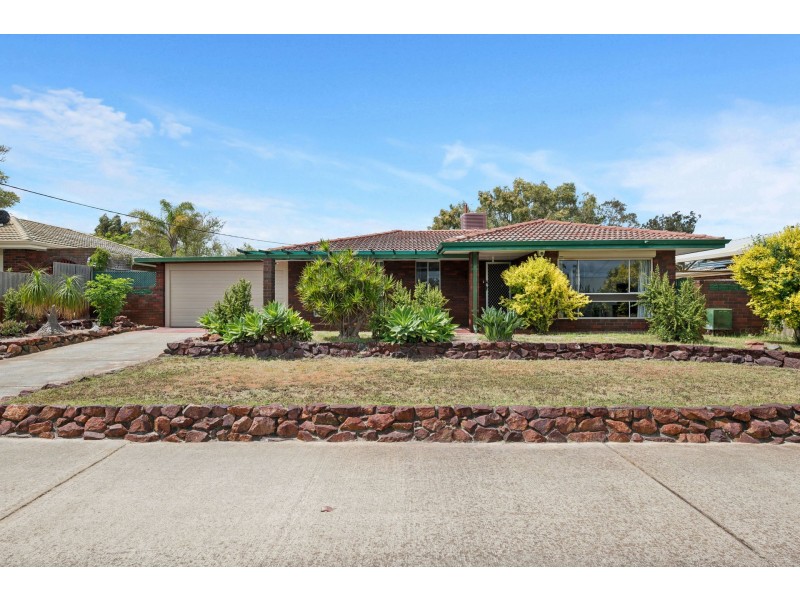 50 Lyrebird Way, Thornlie WA 6108