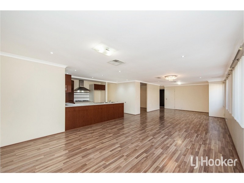 11 Liffey Street, Canning Vale WA 6155