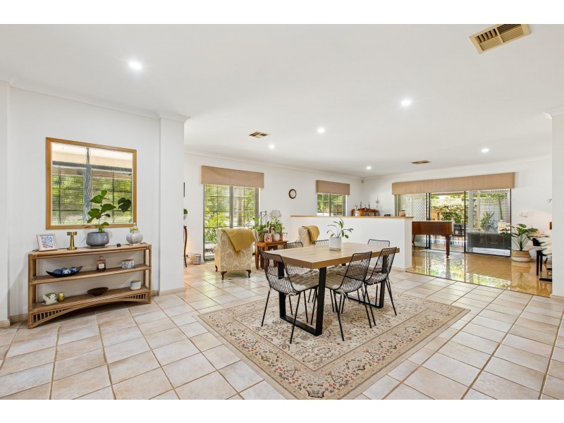 1 Osgood Way, Baldivis WA 6171
