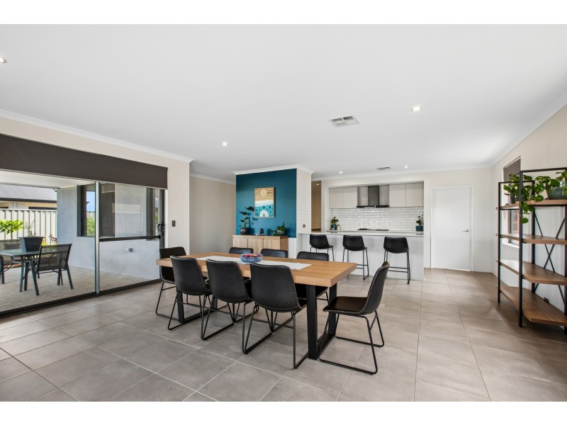 84 Zircon Drive, Byford WA 6122