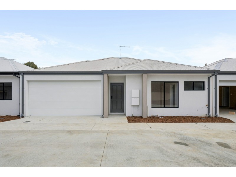 11/321 Railway Avenue, Armadale WA 6112