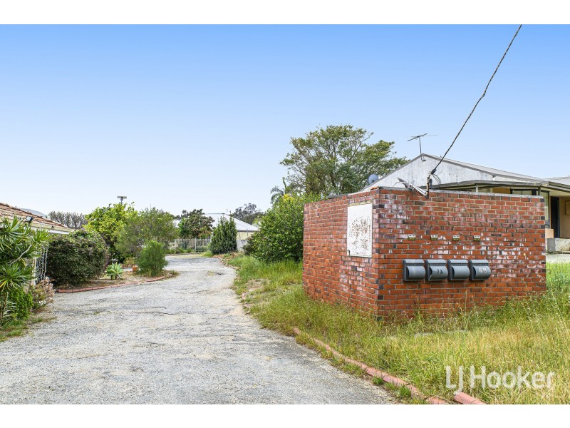 9A Clarence Road, Armadale WA 6112