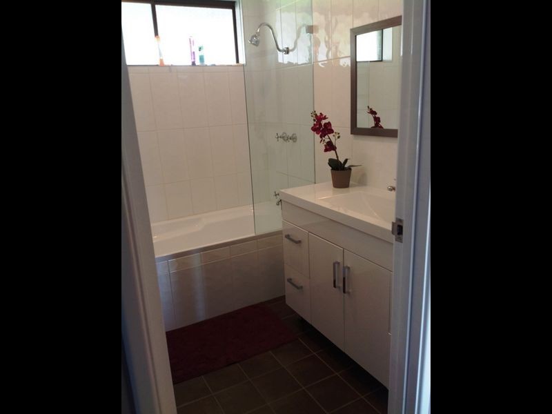 10 Edgely Place, Thornlie WA 6108