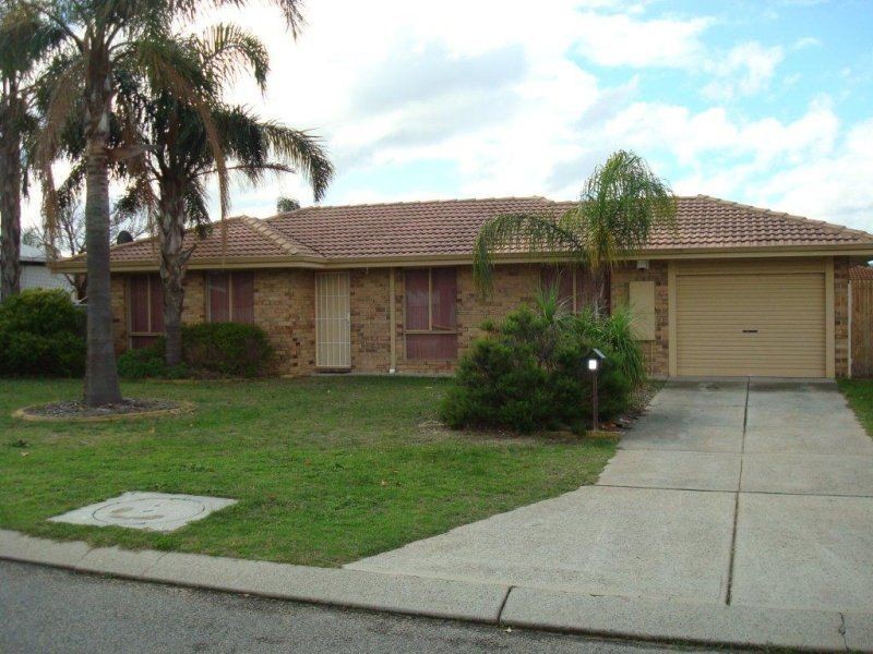 4 Auric Place, Maddington WA 6109