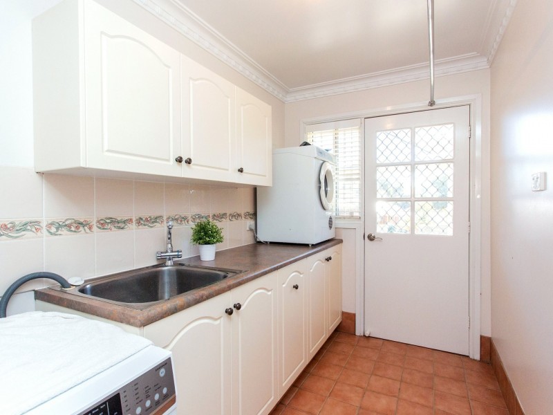 5 London Drive, Cowra NSW 2794