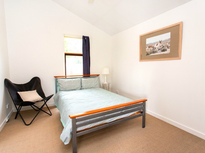 76 Lyall Street, Cowra NSW 2794