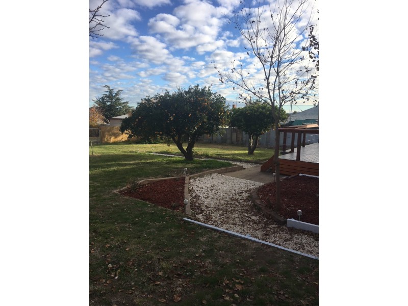 19 Baronga St, Cowra NSW 2794