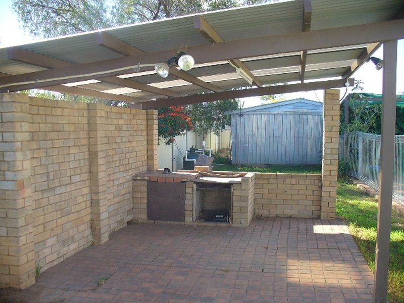 16 Waugoola Street, Cowra NSW 2794