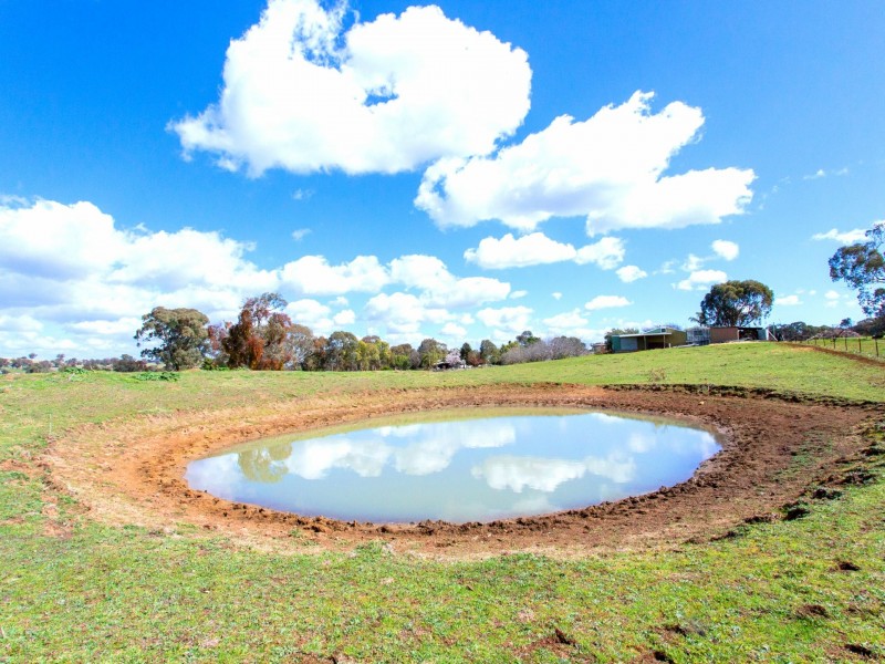 190 Waugoola Street (Woodstock), Cowra NSW 2794