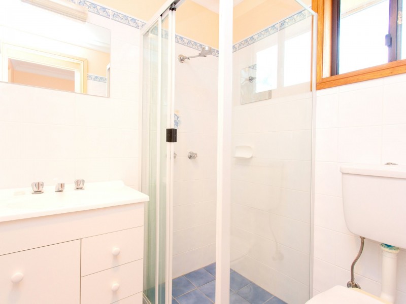 190 Waugoola Street (Woodstock), Cowra NSW 2794