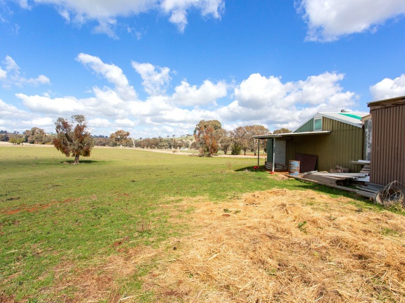 190 Waugoola Street (Woodstock), Cowra NSW 2794