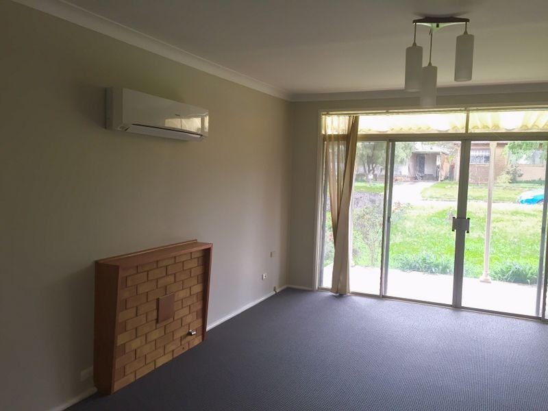 14 Newcombe Street, Cowra NSW 2794