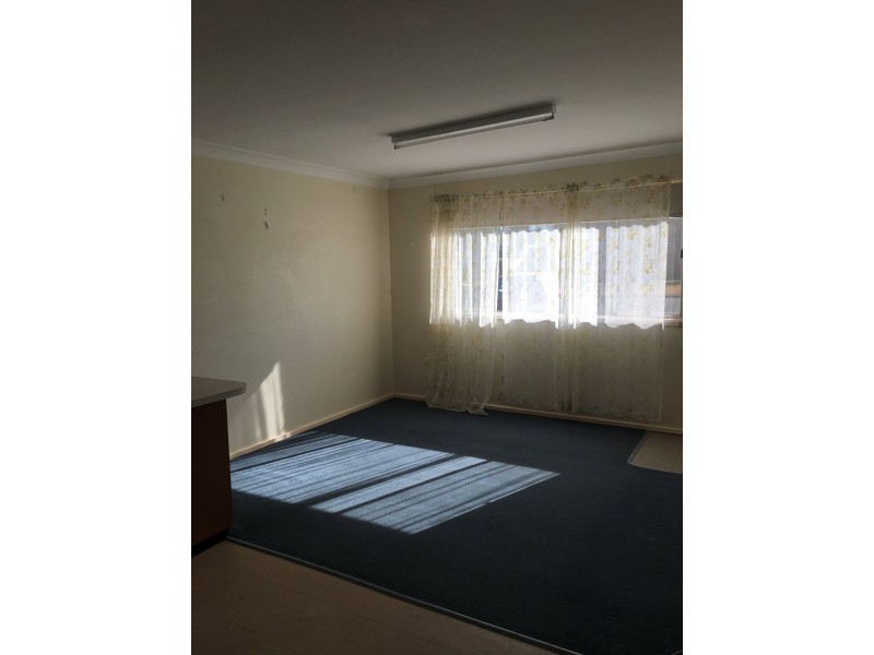 Unit 1/9 Kooralla Walk, Cowra NSW 2794