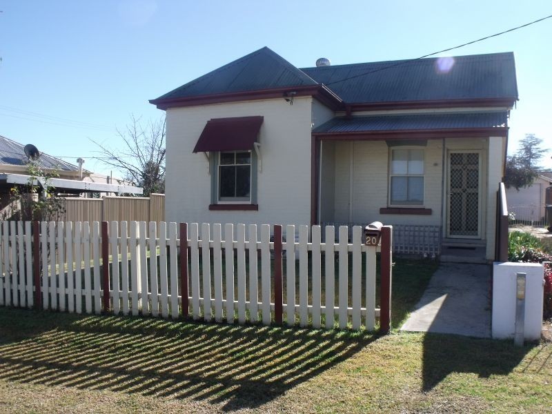 20 Parkes Street, Cowra NSW 2794