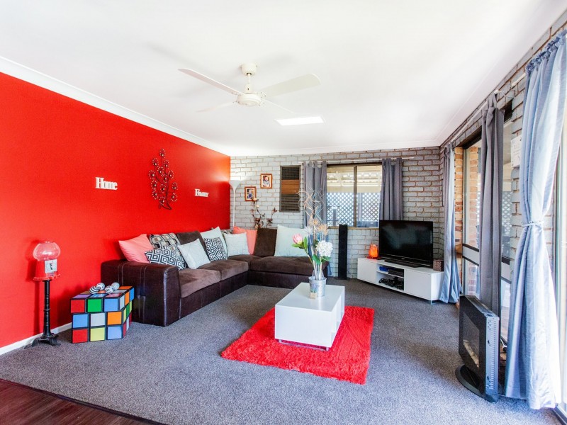 20 Taronga Drive, Cowra NSW 2794