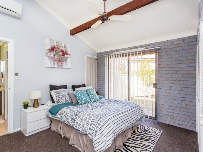 20 Taronga Drive, Cowra NSW 2794