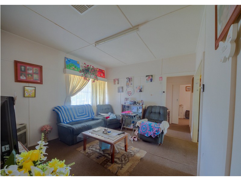 25 Kite Street, Cowra NSW 2794