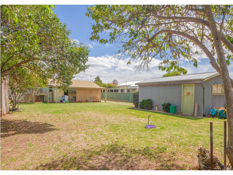 25 Kite Street, Cowra NSW 2794