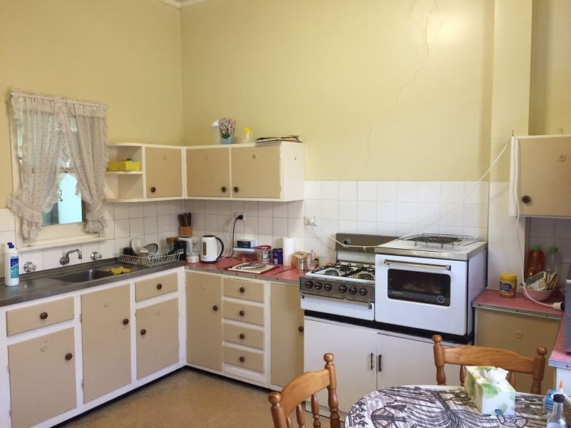 18 Vaux Street, Cowra NSW 2794