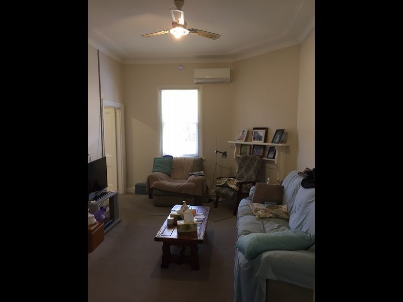 18 Vaux Street, Cowra NSW 2794