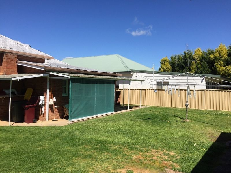 18 Vaux Street, Cowra NSW 2794