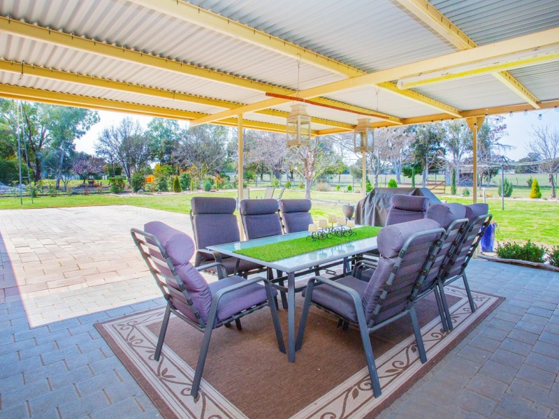 53 Jukes Lane, Cowra NSW 2794