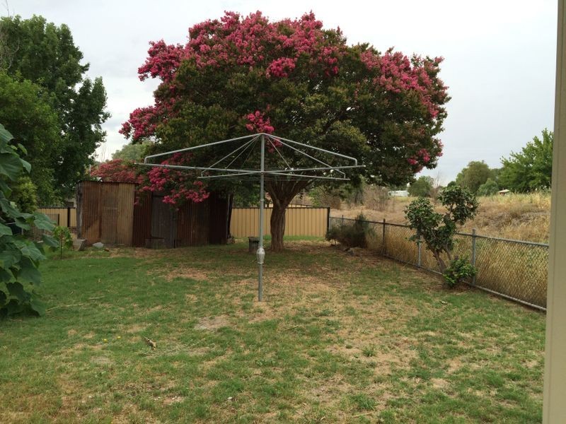 65 Brougham Street, Cowra NSW 2794