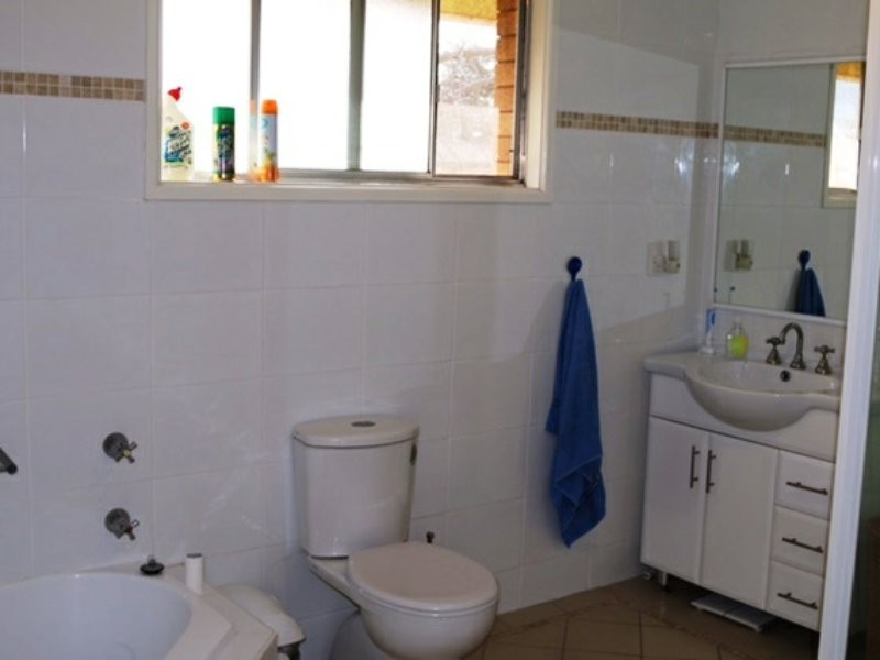 68 Binni Creek Road, Cowra NSW 2794