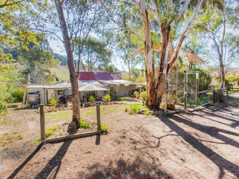 85 Main Street, Darbys Falls NSW 2793