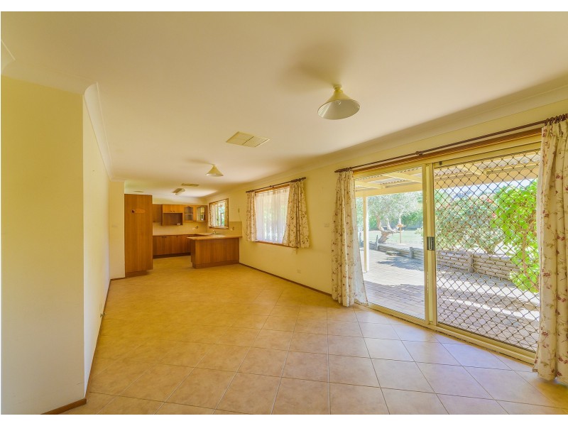 48 Evans Street, Cowra NSW 2794