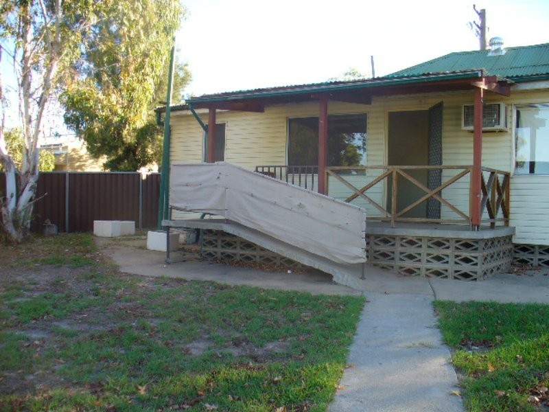 59 Fitzroy Ave, Cowra NSW 2794